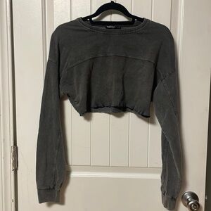 Nasty Gal Gray Cropped Long Sleeve Shirt